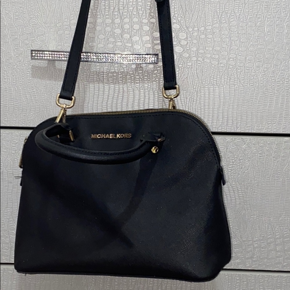 i got michael go find kors.